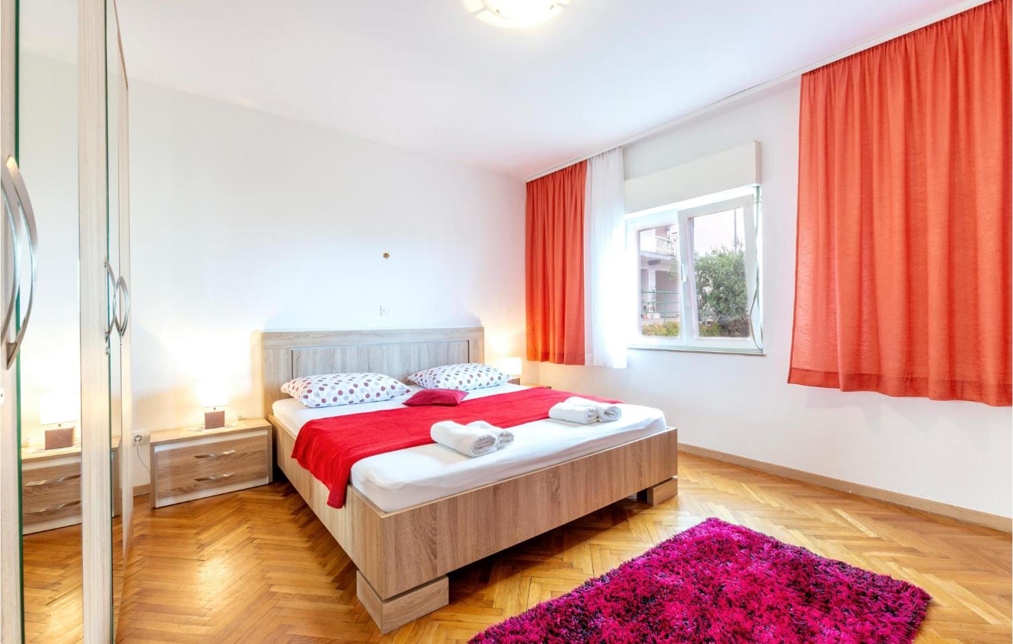 Gorgeous In With Wifi Apartment